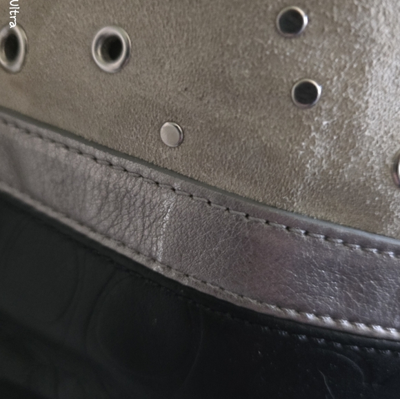 Coach Sig C Jacquard Suede Patchwork Leather Tote Purse with grommet accents GUC - Picture 6 of 17